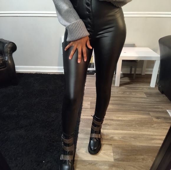Vegan Leather Pants - Picture 6 of 7